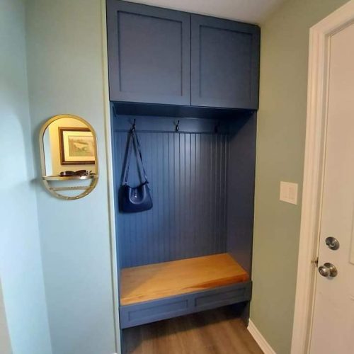 Coat closet